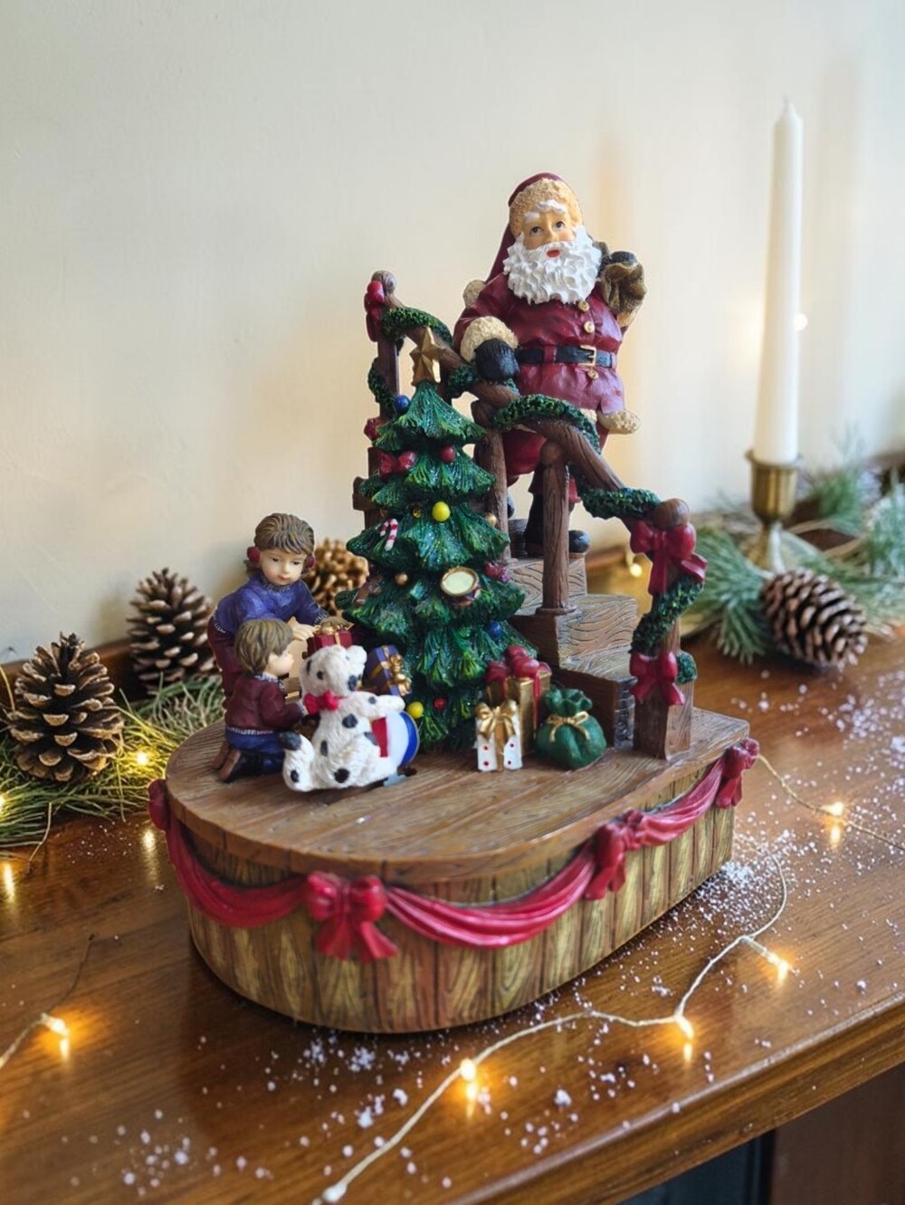 Vintage San Francisco Music Box Company Animated & Musical Santa Tree
